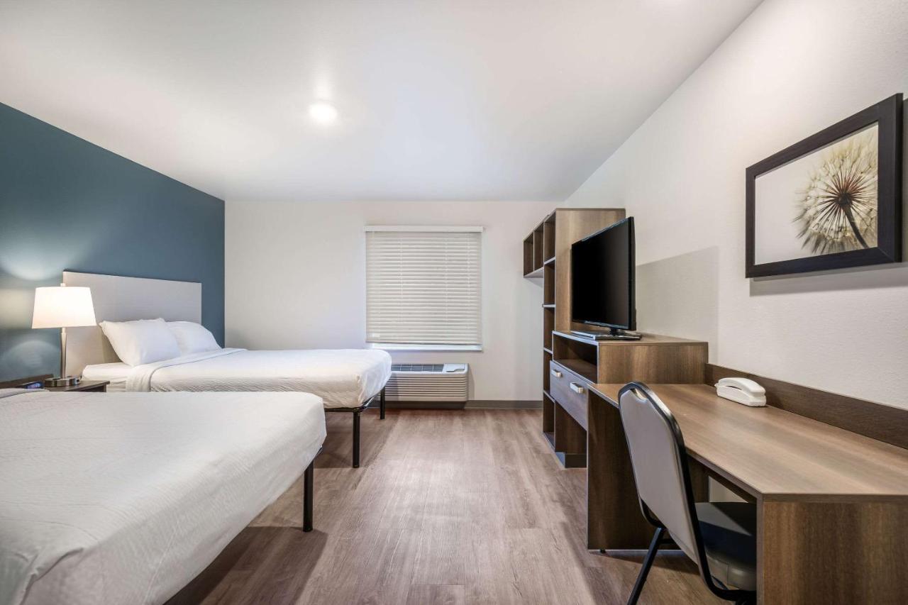 Woodspring Suites Gurnee - Chicago エクステリア 写真